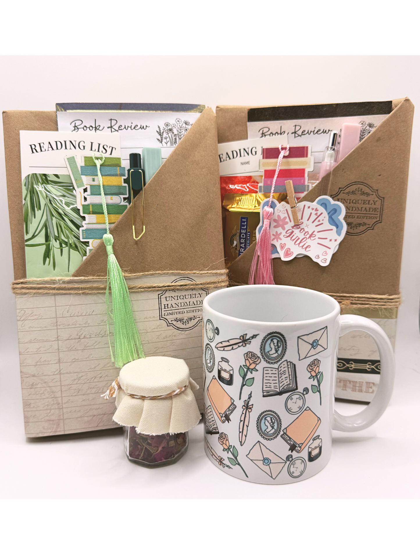 Blind Date with a Book Gift Box, Book Lover Gift, Personalized Book Gift, Gift for Readers, Book Box, Birthday Gift for Her, Bookworm Gift